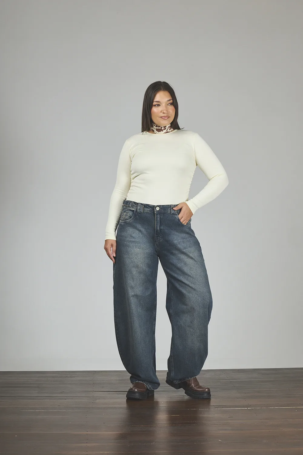 ART. 835 | JEANS BALLON ÓXIDO CON HEBILLA RÍGIDO