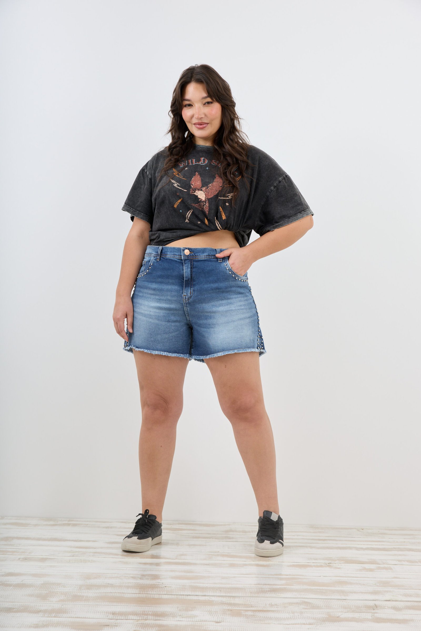 ART. M-581 | SHORT AZUL TACHA LATERAL ELASTIZADO