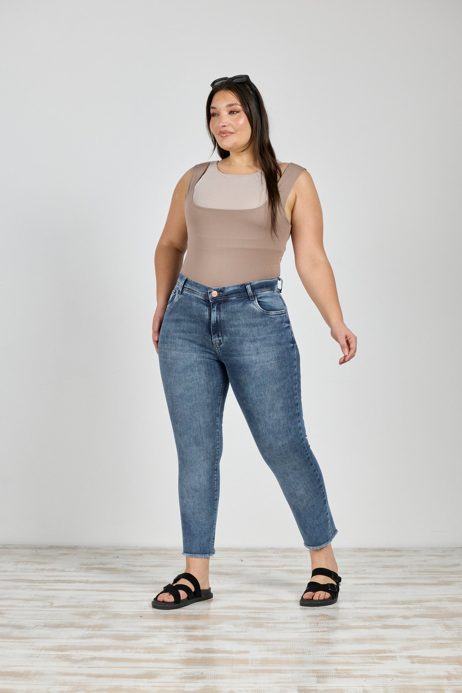ART. 3012 | MOM FLECO CON GANCHO ELASTIZADO