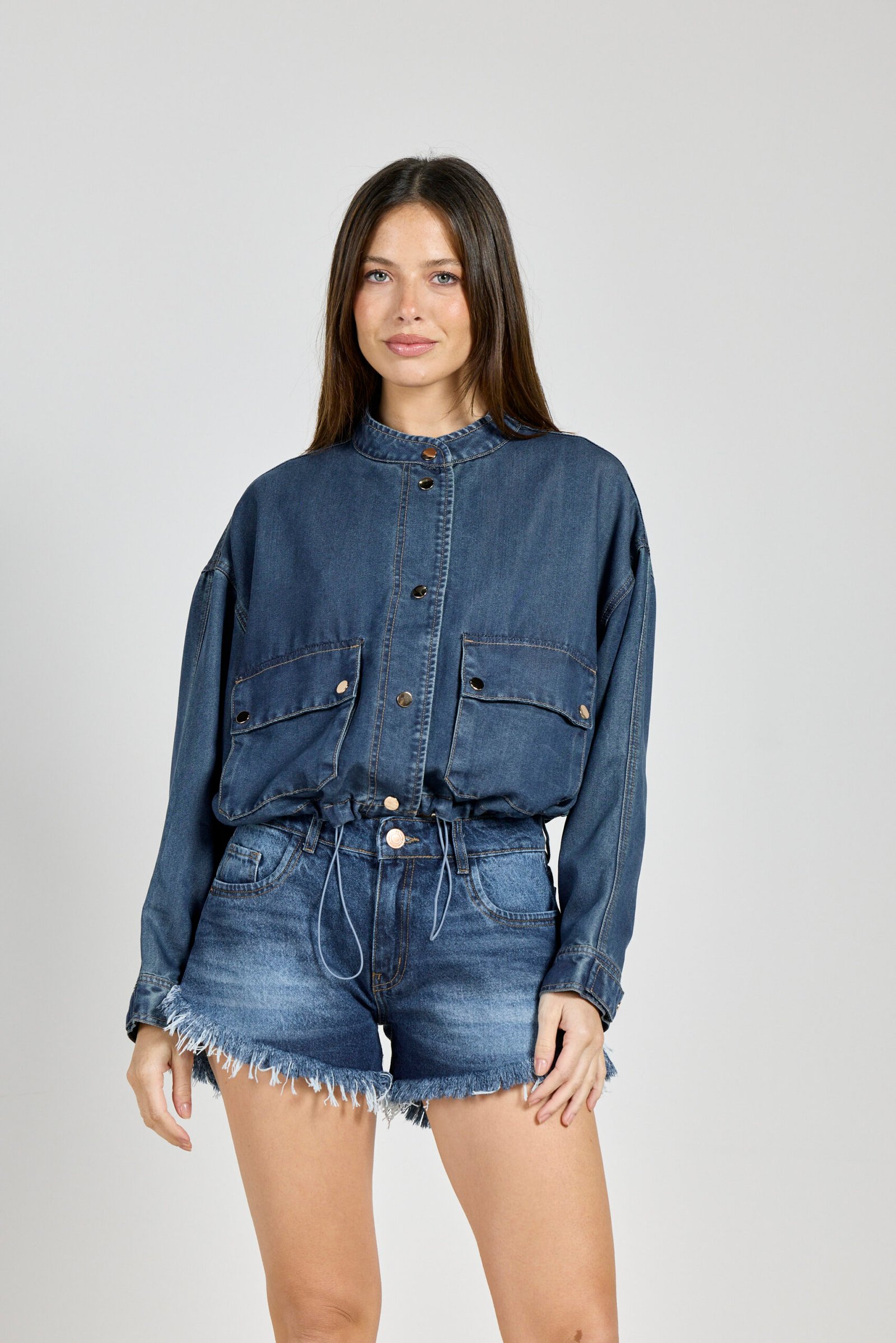 ART. C-112 | SHORT AZUL TIRO BAJO RÍGIDO