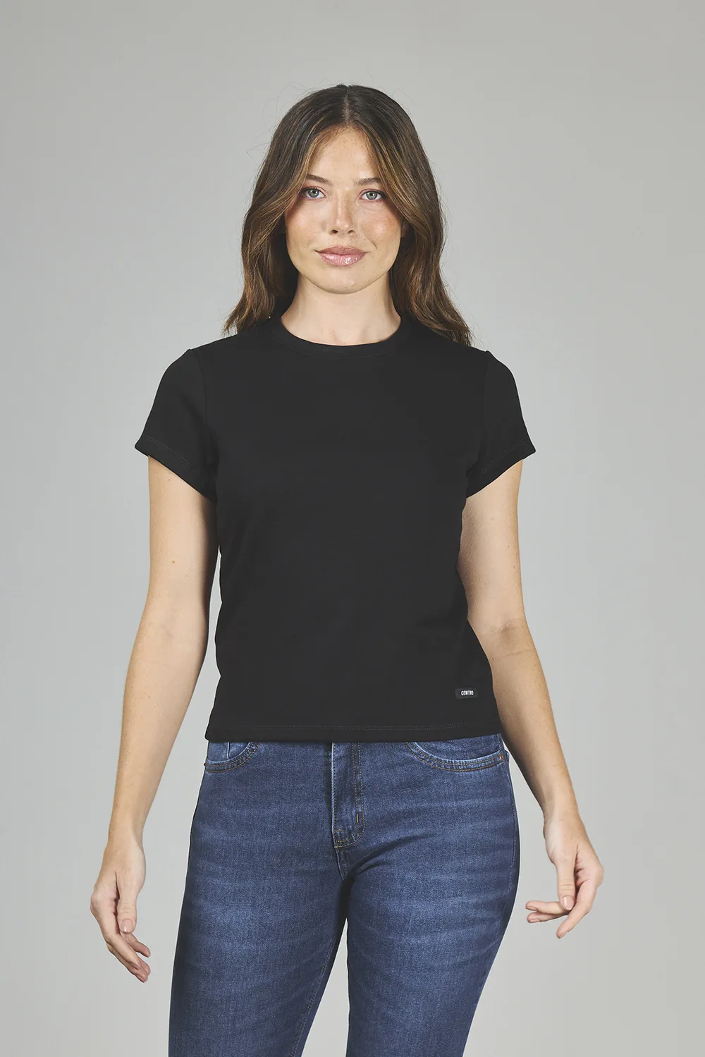 ART. A-69 | REMERA BÁSICA NEGRA MANGA CORTA